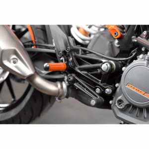 Mizu Fußrastenpaar Race für Fahrer schwarz/orange 10003